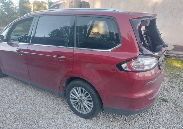 Ford Galaxy cena 39975 przebieg: 202000, rok produkcji 2017 z Mielec małe 56